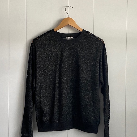 Fancy woman’s sweater, worn once in good condition - Picture 1 of 3